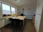 Büroflächen mit Option für Lagerflächen zu vermieten - Aurich-Sandhorst - Büro